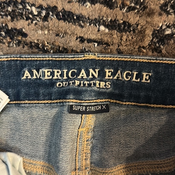 American Eagle Ripped Jeans - Picture 2 of 4